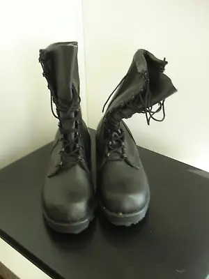 NWOB Womens Black LEATHER COMBAT Style LACE-UP Boot   US: 8W • $28