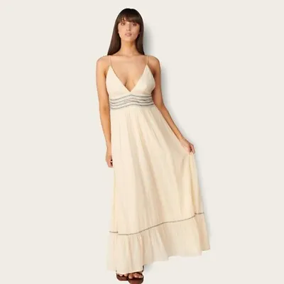 $55 • Buy Tigerlily La Camella Adella Maxi Dress - Whisper White - WHISPERWHITE / 12