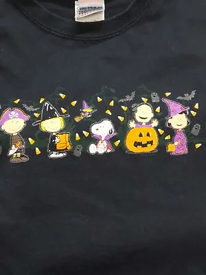 Vintage Peanuts Halloween T Shirt • $15