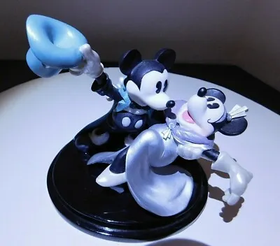 Micky & Minnie Mouse ~5  Figurine  Darling You Send Me!  - Disney Enesco   • $24.99