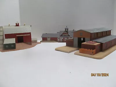 N Scale- Building Lot Of 3 Built Up • $30