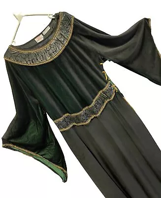 Authentic Medieval Gown & Headdress  Size 20  • £75