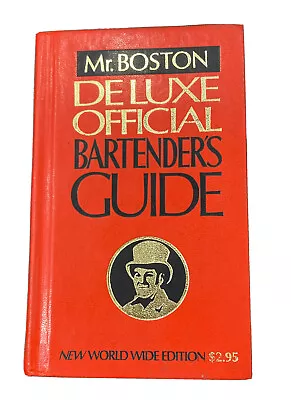 Vintage Old Mr. Boston De Luxe Official Bartender's Guide 1978 Liquor Cocktails • $9.99