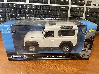 Welly Collectibles 1/24 Scale 22498W Land Rover Defender SWB White - Sealed Box • £21.49