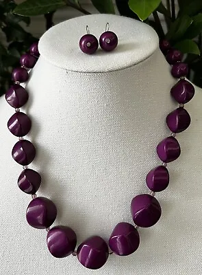 Vintage Purple Lucite Chunky Beaded Necklace W/Matching Pierced Earrings • $12.99