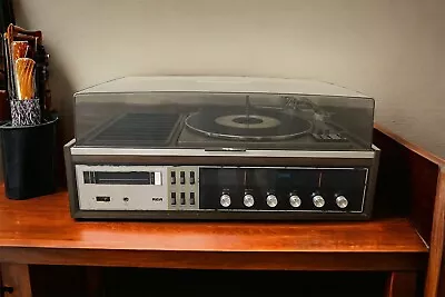 RCA VM6025W Stereo 8 Track Radio Turntable Record Player With Storage • $81