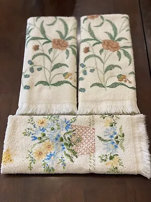 Vintage Floral Hand Towels W/ Fringe- 2 Martex And  1 Lady Pepperell Made In USA • $18