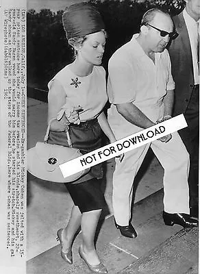 MICKEY COHEN & SANDY HAGEN PHOTO 8x10 B&W GLOSSY REPRINT GREAT MAFIA WALL ART • $8.99