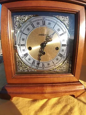 Vintage Howard Miller 612-437 Graham Bracket Wooden Mantle Clock • $113.45