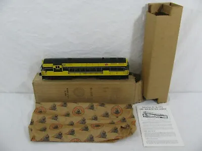 Lionel Trains O Gauge Virginian FM Trainmaster Diesel Locomotive #2331 Read! • $699.99