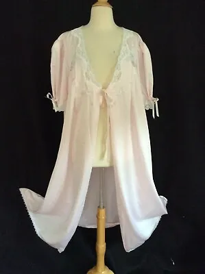 Vintage BARBIZON Embroidered & Lace Pink Peignoir Robe Dressing Gown NWT 2XL • $199.99