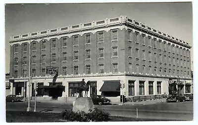 Mandan North Dakota ND Lewis & Clark Hotel Morton County Postcard • $4.95