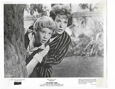 Vintage 8x10 Photo Actress Hayley Mills & Maureen O'Hara In The Parent Trap 1961 • $11.99