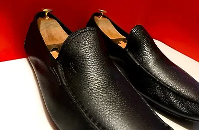 $889.00 !! Ferragamo Men's  Black Pebbled Leather  Loafers Shoes Feet Size 11 D • $329