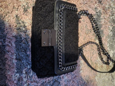 £25 • Buy Carvella Cross Body Bag