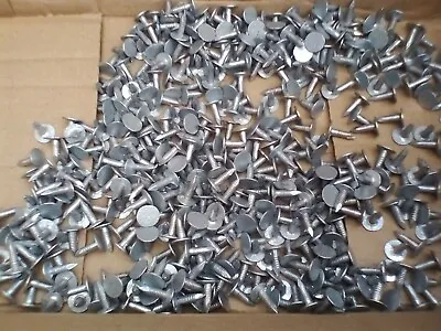 50 X 13 Mm Galvanised Clout Nails Large Head Roofing Felt Shed Hutch Kennel • £3.19