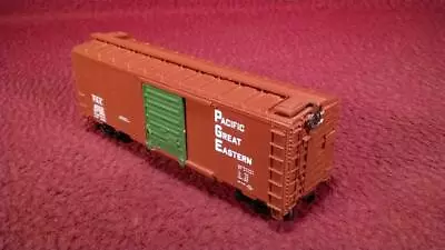 Ho Athearn Pacific Great Eastern 40' Box Car #4052 - Needs Couplers • $6.71