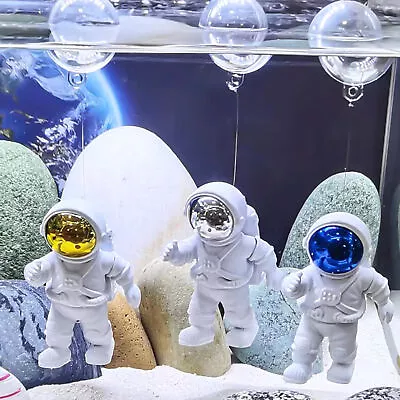 Fish Tank Ornament Creative Aquarium Decor Accessories Simulation Astronaut • $12.63