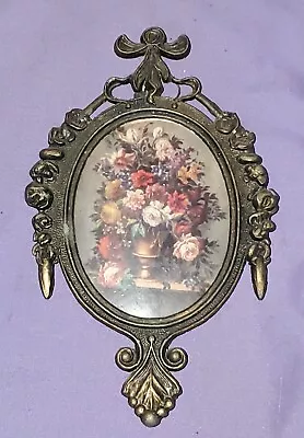 Vintage Sm Ornate Oval Metal Frame Wall Picture Victorian Floral Made In Italy • $16.99