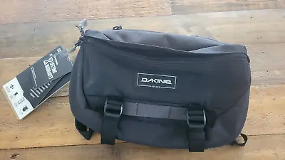 New NWT $50 DAKINE  HOT LAPS  Black Onyx Fanny Waist Travel Accessory Bag • £33.77