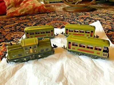 Vintage LIONEL 1930s Train Set #252 Engine #530 & Two #529 Cars Original Paint • $399.95