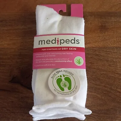 Medipeds 3 Pair Women's Aloe Vera Infused Crew Socks For Dry Feet Size 10-13  • $16.85