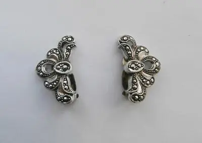 BN Vintage 1930's Small Silver Toned Metal Marcasite Effect Clip-on Earrings • £12.50