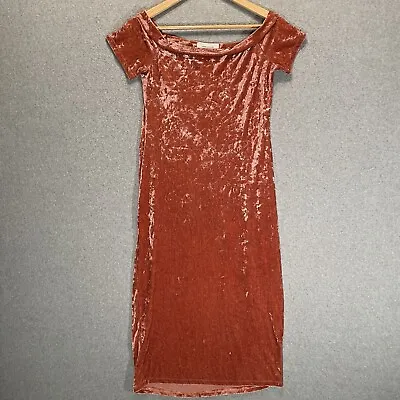 Urban Outfitters Pink Velvet Off Shoulder Cap Sleeve Short Dress Women’s Medium • $14.95