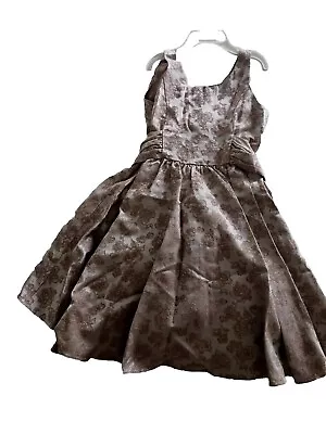 BNWT Oshkosh Girls 4 Years Dress RRP $79.95 • $22