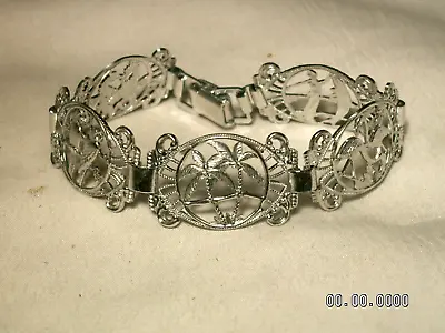 ...Vintage GERMANY Silver Tone Filigree Tropical Scenes Design Panels Bracelet.. • $12.97