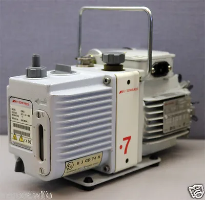 $499.99 • Buy BOC Edwards E2M0.7 Rotary Vane Vacuum Pump For Parts