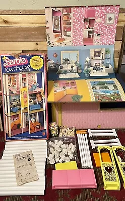 VINTAGE 1977 BARBIE TOWNHOUSE WITH Original BOX • $150