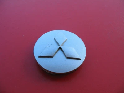 $10 • Buy Mitsubishi Lancer Outlander (1) Wheel Rim Hub Cap Hubcap Center Cover Used #4489