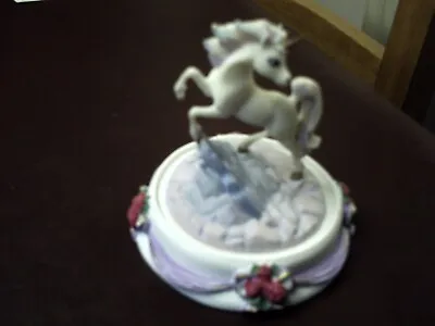 A Franklin Mint Unicorn Of Friendship G 6060 New With Certificate • £9
