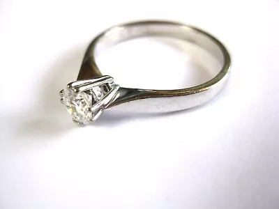 Ring White Gold 750 With Brilliant 287 G • £451.25