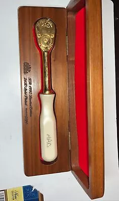 NEW Mac Tools Limited Edition 24K Gold Plated Ratchet XR1990 W/Wood Box  09456 • $125