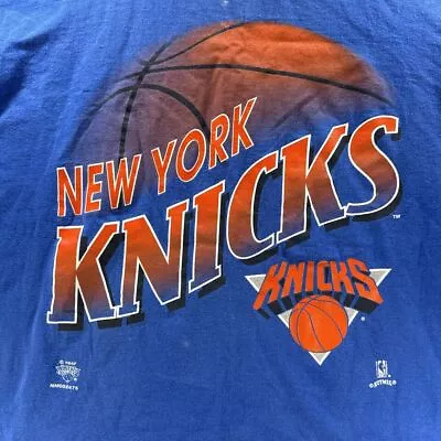 NEW ARRIVAL! VTG 90s NBA NEW YORK KNICKS T-SHIRT Basketball • $19.99