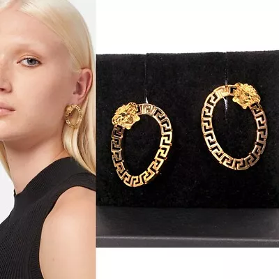 NEW $450 VERSACE Gold Tone Brass GRECA MEDUSA LOGO CURVED LINK Pierced EARRINGS • $375