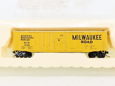 N Scale Con-Cor 0001-01681P MILW Milwaukee Road 50' Box Car #5038 • $17.95