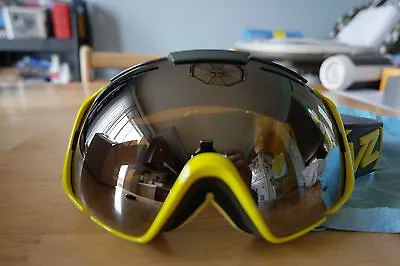 VON ZIPPER Feenom Ski/Snowboard Goggles • $40