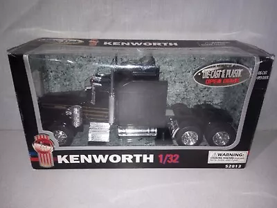New Ray 1:32 Scale Black Kenworth Semi Tractor BRAND NEW IN BOX • $34.99