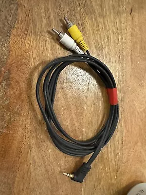 Mini Jack To Phono Cable • £0.99