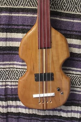 Bass Fretless 4 String Cherry Macca Wishbass Med Scale 30  P PU • $300