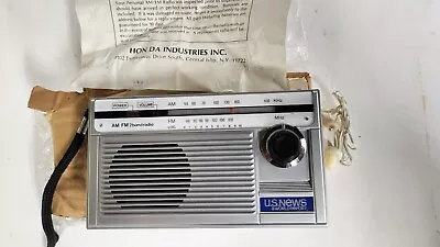 US News & World Report Vintage AM-FM 2 Band Radio - NEW! • $17.95