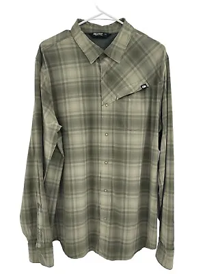 Outdoor Research Astroman Shirt Size L Men Long Sleeve Sun UPF Snap Green Plaid  • $44