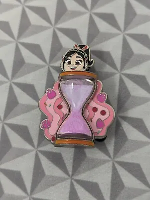 Vanellope Von Schweetz Wreck-it Ralph Turn Over Time Hourglass Disney LE Pin • $12.99