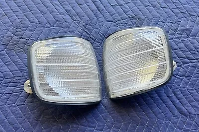 Mercedes Benz W126 80-91 Pair Of Euro White Turn Signals Corner Lights *DEPO* • $44.99