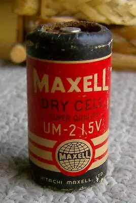 RARE Vintage 1950s Maxell Battery PAPER LABEL Dry Cell HITACHI Japan UM 21.5V  • $115