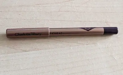 Charlotte Tilbury Lip Liner Pencil Lip Cheat 'Bad Romance' Plum Purple • £20