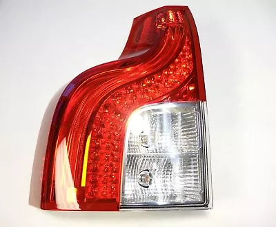 Genuine Volvo Volvo Xc90 Tail Lamp Led 2012-2014 31335506 • $409.99